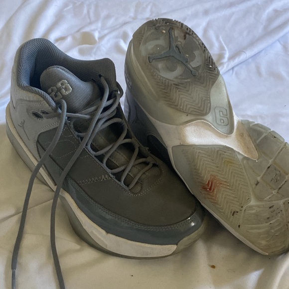 Kid Jordan’s - Picture 1 of 1